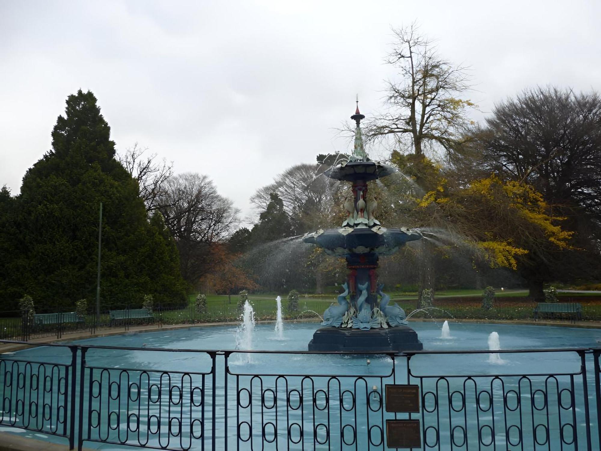 The *best* Airbnb For Transport In London! Promise * London
